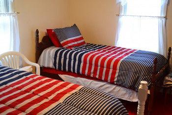 Lazy T Ranch Guest House Манхатън Екстериор снимка